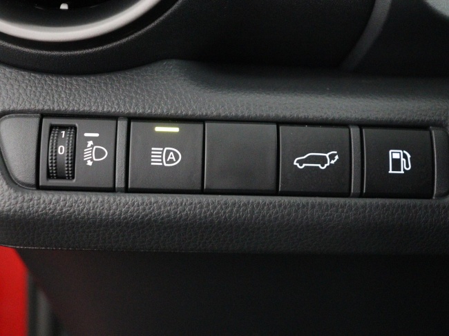 Toyota C-HR - 1.8 Hybrid 140 Executive