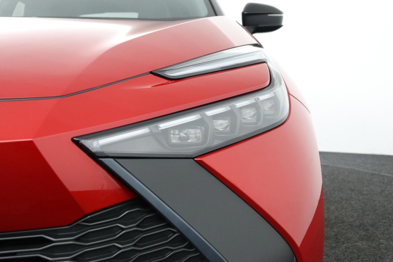 Toyota C-HR - 1.8 Hybrid 140 Executive 36