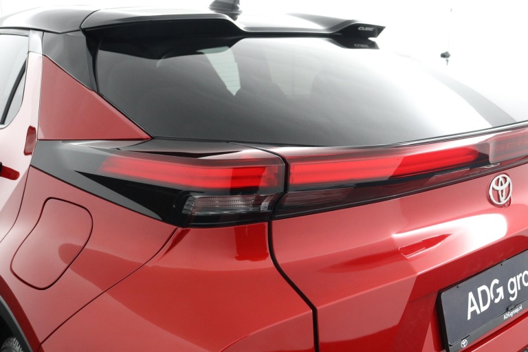 Toyota C-HR - 1.8 Hybrid 140 Executive 40