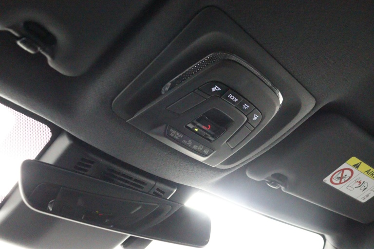 Toyota C-HR - 1.8 Hybrid 140 Executive 56