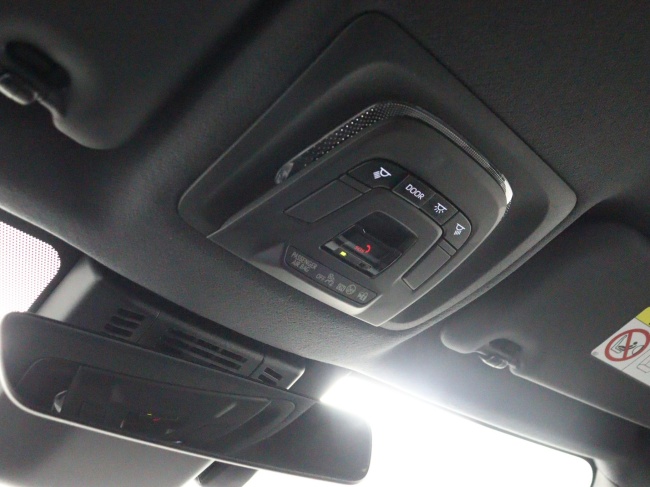 Toyota C-HR - 1.8 Hybrid 140 Executive