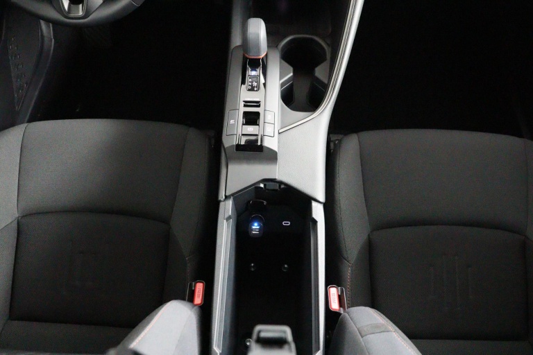 Toyota C-HR - 1.8 Hybrid 140 Executive 58