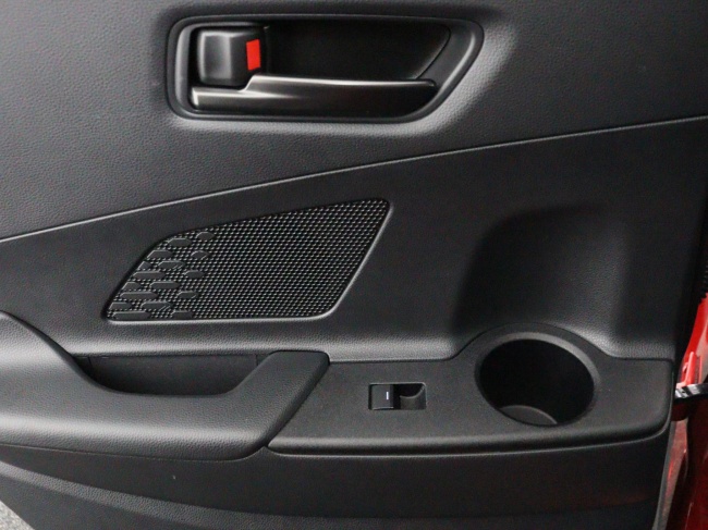 Toyota C-HR - 1.8 Hybrid 140 Executive