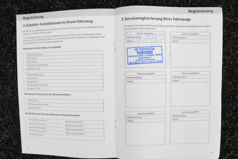 Toyota C-HR - 1.8 Hybrid 140 Executive 64