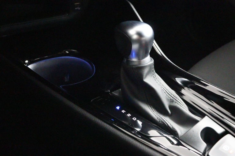 Toyota C-HR - 1.8 Hybrid First Edition 26