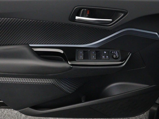 Toyota C-HR - 1.8 Hybrid First Edition