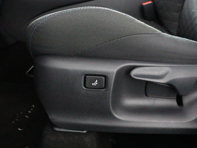 Toyota C-HR - 1.8 Hybrid First Edition