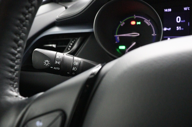 Toyota C-HR - 1.8 Hybrid First Edition 33