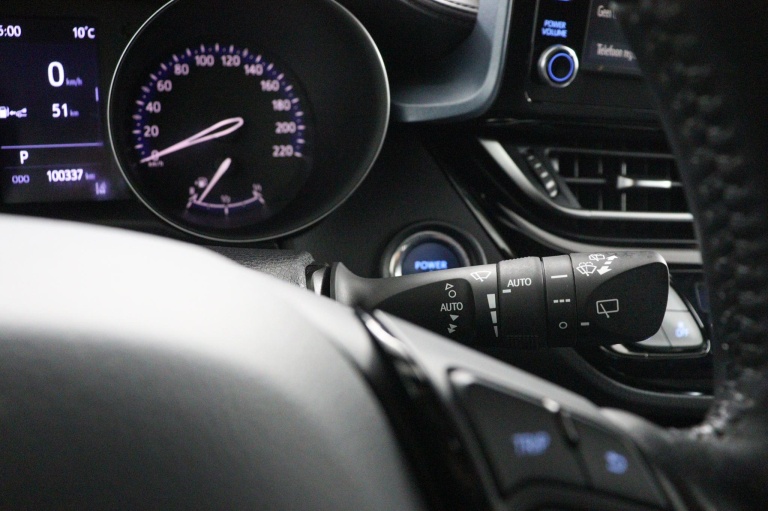 Toyota C-HR - 1.8 Hybrid First Edition 34