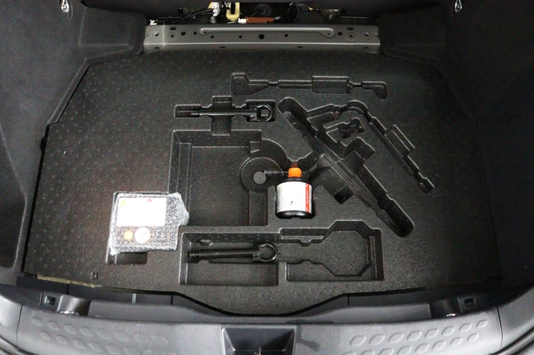 Toyota C-HR - 1.8 Hybrid First Edition 36