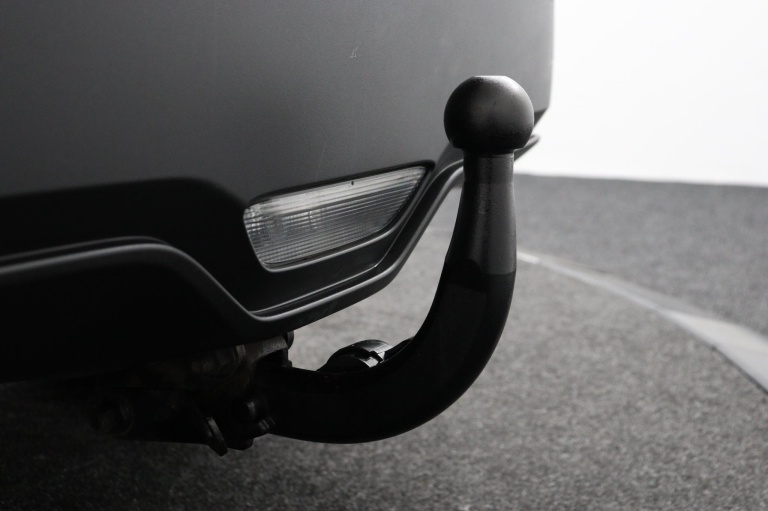 Toyota C-HR - 1.8 Hybrid First Edition 38