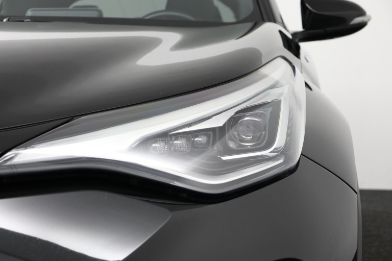 Toyota C-HR - 1.8 Hybrid First Edition 39