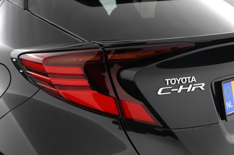 Toyota C-HR - 1.8 Hybrid First Edition 44