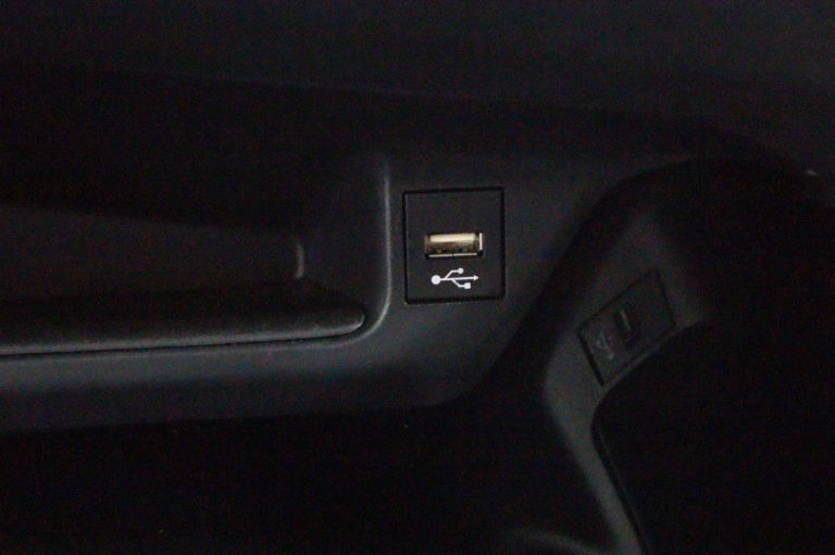 Toyota C-HR - 1.8 Hybrid First Edition 55