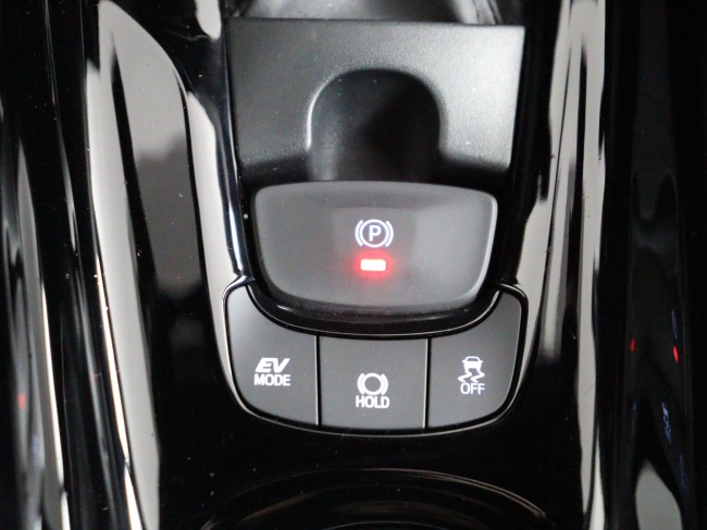 Toyota C-HR - 1.8 Hybrid First Edition