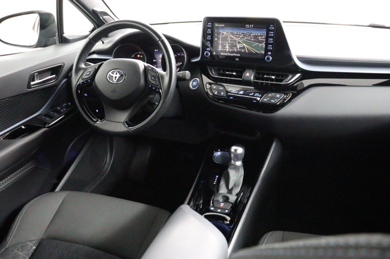 Toyota C-HR - 1.8 Hybrid First Edition 60
