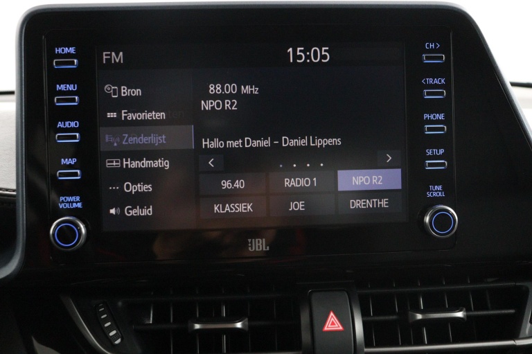 Toyota C-HR - 1.8 Hybrid First Edition 8