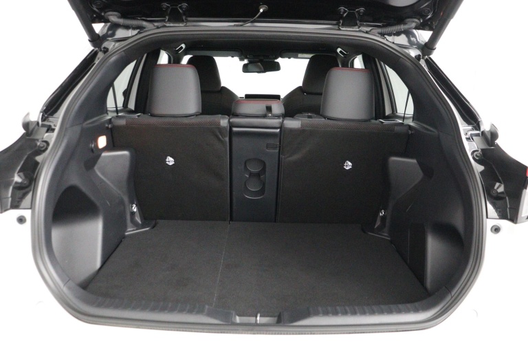 Toyota Yaris Cross - 1.5 Hybrid 130 GR SPORT 24