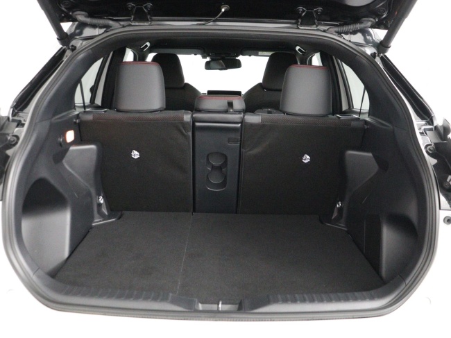 Toyota Yaris Cross - 1.5 Hybrid 130 GR SPORT