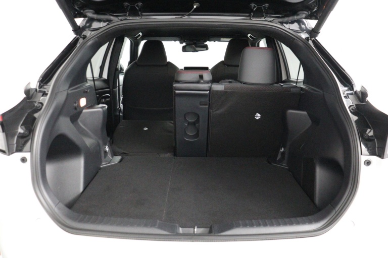 Toyota Yaris Cross - 1.5 Hybrid 130 GR SPORT 25