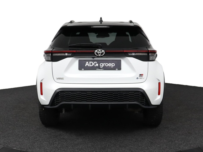 Toyota Yaris Cross - 1.5 Hybrid 130 GR SPORT