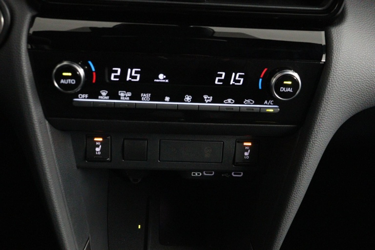 Toyota Yaris Cross - 1.5 Hybrid 130 GR SPORT 7