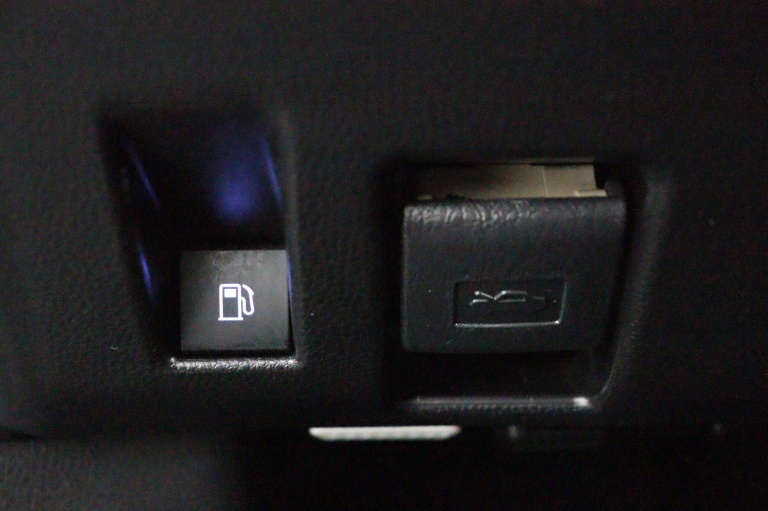 Toyota RAV4 - 2.5 Hybrid AWD Style 32