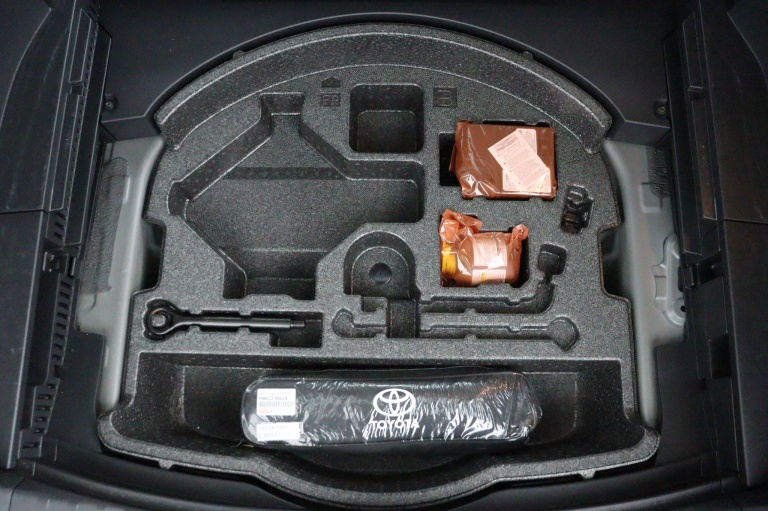 Toyota RAV4 - 2.5 Hybrid AWD Style 36