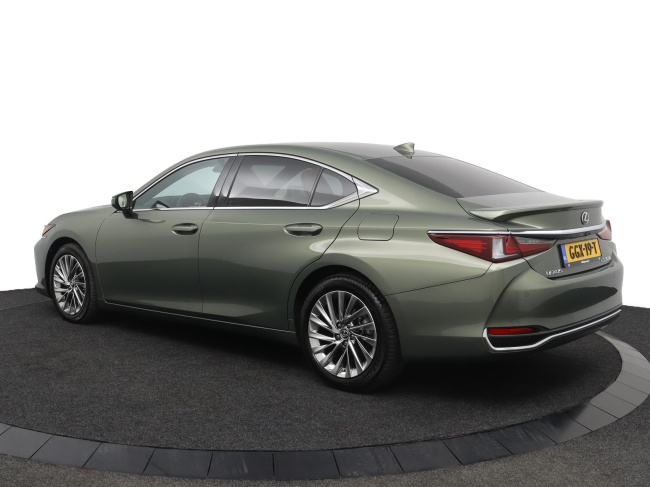 Lexus ES - 300h Executive Line