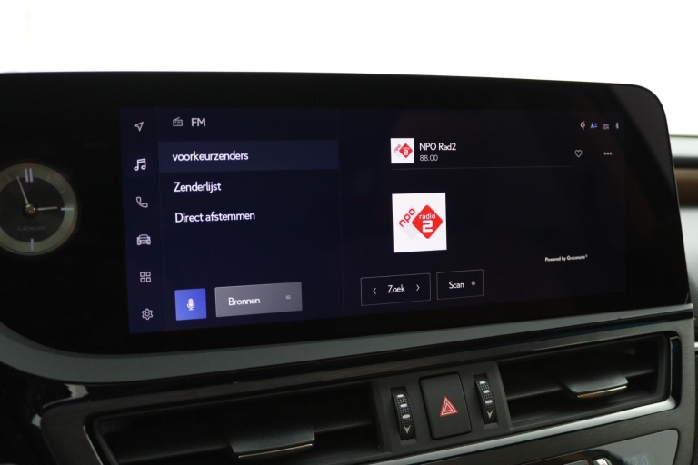 Lexus ES - 300h Executive Line 7