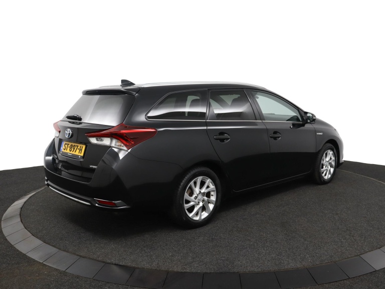 Toyota Auris - 1.8 Hybrid Dynamic 2