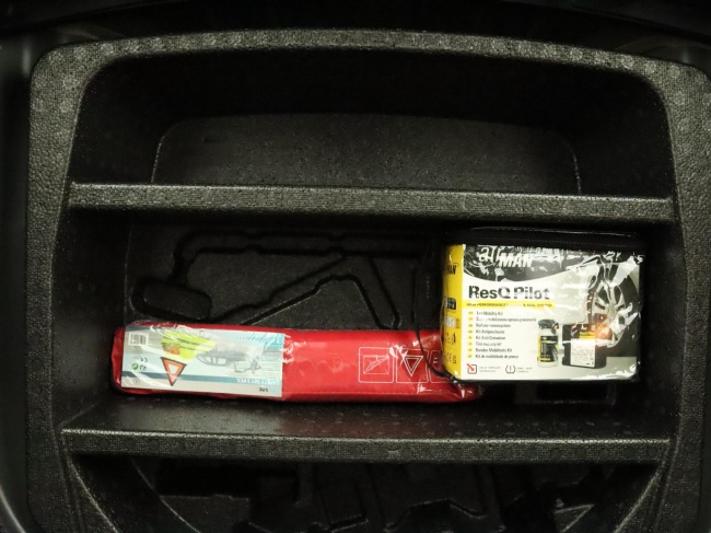 Toyota Auris - 1.8 Hybrid Dynamic