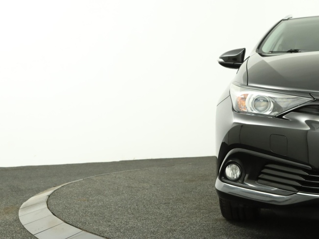 Toyota Auris - 1.8 Hybrid Dynamic