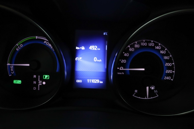 Toyota Auris - 1.8 Hybrid Dynamic 46