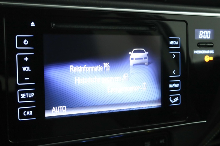 Toyota Auris - 1.8 Hybrid Dynamic 59