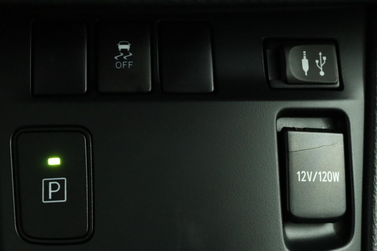 Toyota Auris - 1.8 Hybrid Dynamic 66