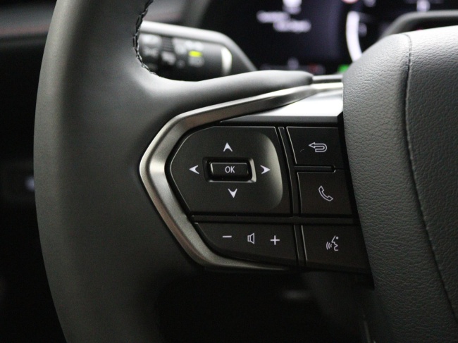 Lexus LBX - Emotion 2WD