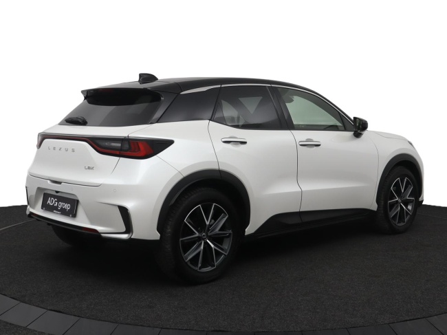 Lexus LBX - Emotion 2WD