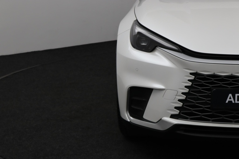 Lexus LBX - Emotion 2WD 34