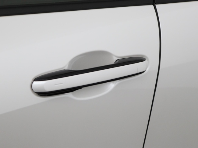 Lexus LBX - Emotion 2WD