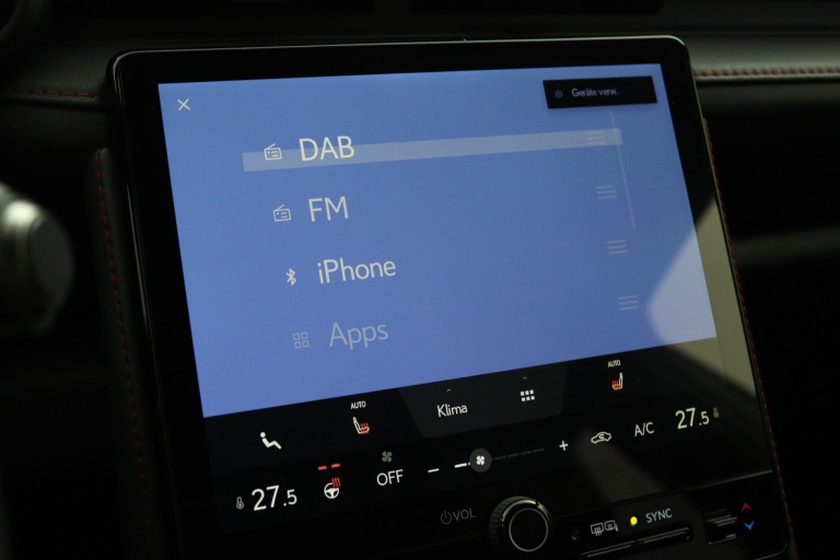 Lexus LBX - Emotion 2WD 40