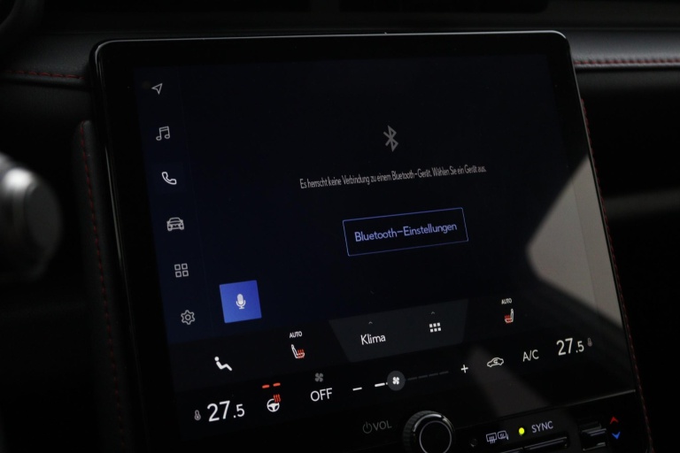 Lexus LBX - Emotion 2WD 41