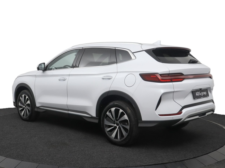 BYD SEAL U - 1.5 T DM-i Comfort 9