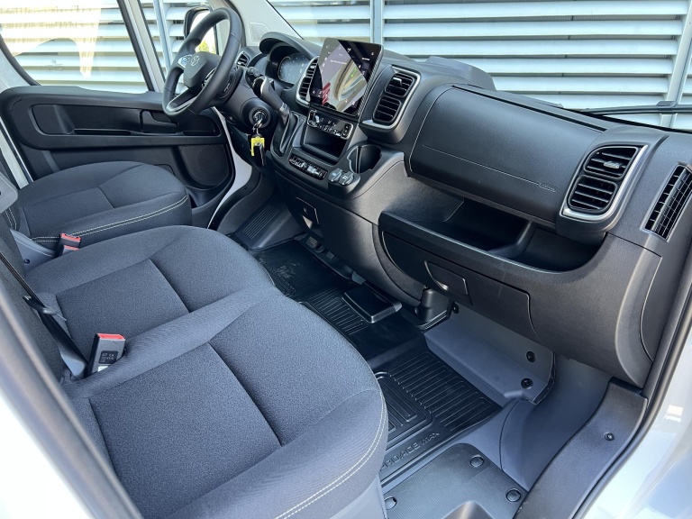 Toyota PROACE Max - 2.2 D-4D L3H2 3.5t Professional 15