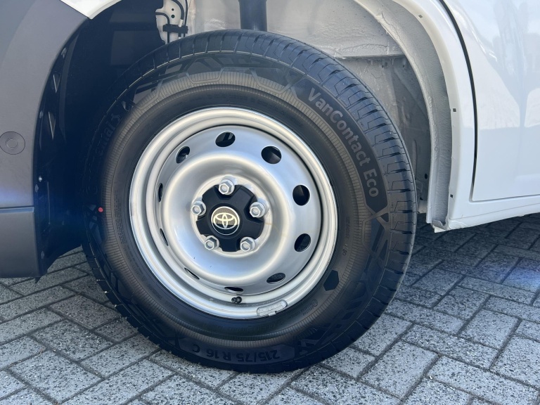 Toyota PROACE Max - 2.2 D-4D L3H2 3.5t Professional 30