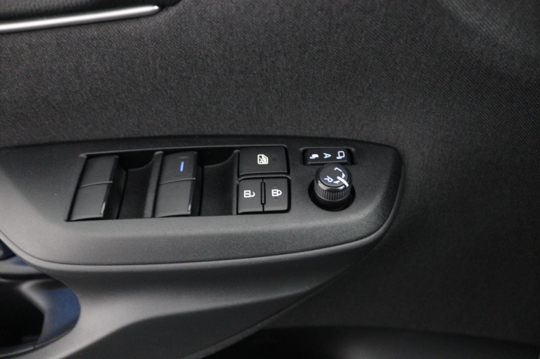 Toyota Yaris - 1.5 Hybrid Executive 28