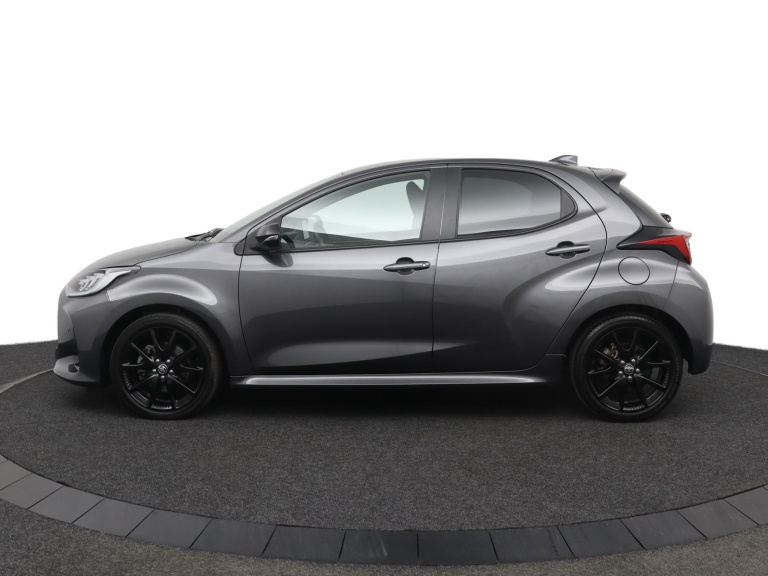 Toyota Yaris - 1.5 Hybrid Executive 3