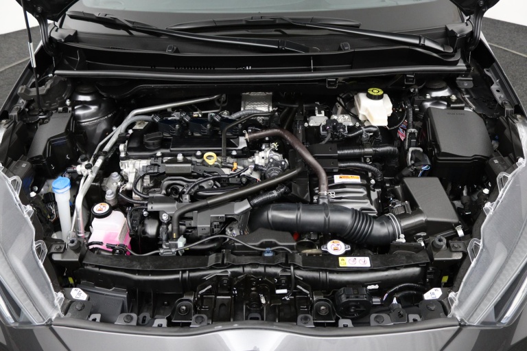 Toyota Yaris - 1.5 Hybrid Executive 34