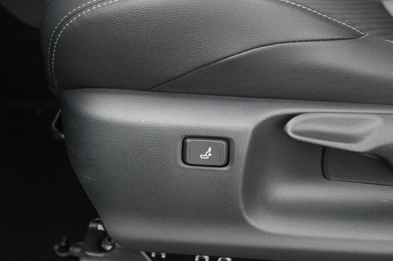 Toyota Yaris - 1.5 Hybrid Executive 37