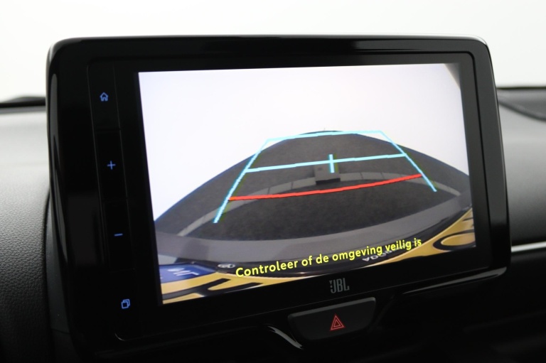 Toyota Yaris - 1.5 Hybrid Executive 9